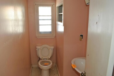 20 Pine St, South Berwick, ME 03908 - photo 5