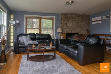 2436 County Road Mm, Fitchburg, WI 53575 - photo 3