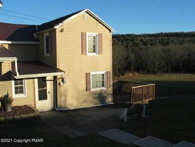 386 Kunkletown Rd, Kunkletown, PA 18058 - photo 2