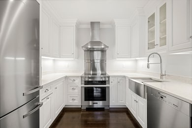 357-359 Beacon St unit 4, Boston, MA 02116 - photo 7