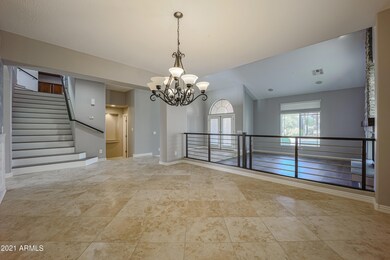 Liv-DiningRmStairs