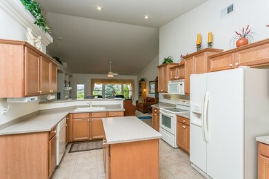 005_Kitchen
