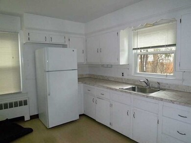 64 Fenner Ave, Middletown, RI 02842 - photo 6