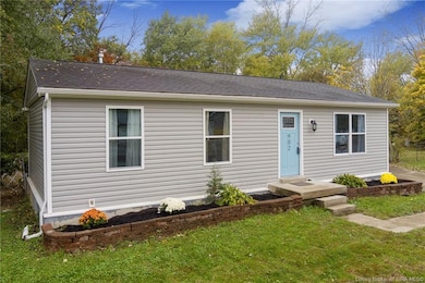 902 Assembly Rd, Jeffersonville, IN 47130 - photo 4