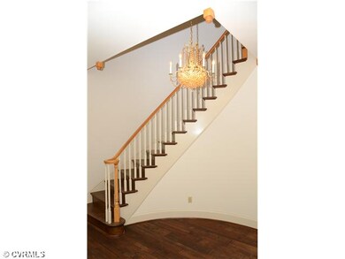 Foyer - Beautiful large foyer.