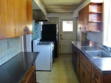 Kitchen. Galley style kitchen.