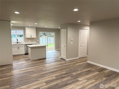 11676 Fry Ave SW, Port Orchard, WA 98367 - photo 7