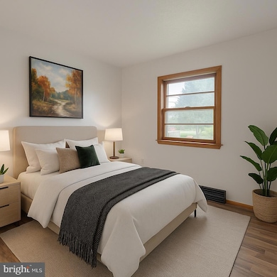 304 S Reymann St, Ranson, WV 25438 - photo 7