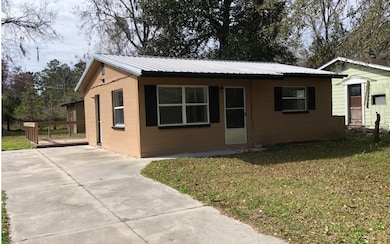 1610 NW Oakland Ave, Lake City, FL 32055 - photo 2