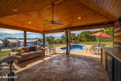 511 Windlass Knoxville TN