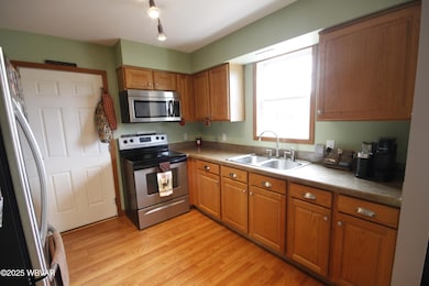 161 Laurel Run Cir, Williamsport, PA 17701 - photo 6