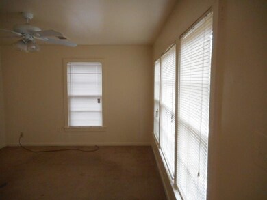 2304 Cherry St, Pineville, LA 71360 - photo 5