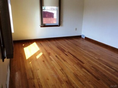 1845 S 2nd St, Allentown, PA 18103 - photo 3