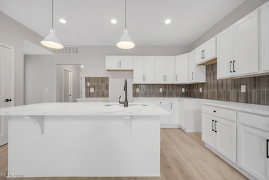 5068 Shepherds Glen, Willoughby, OH 44094 - photo 2