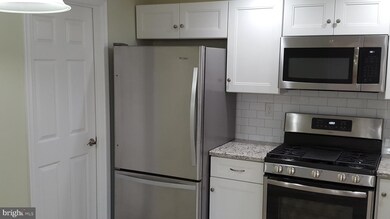 1008 Mountainview Dr, Chesterbrook, PA 19087 - photo 4