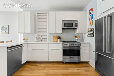 160 Prospect Park W unit 2, Brooklyn, NY 11215 - photo 3