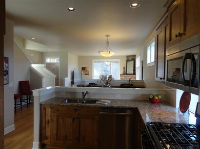 0 Ambassador Dr unit 201301446, Bend, OR 97702 - photo 4