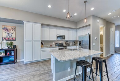 Breakfast Bar ~ Kitchen