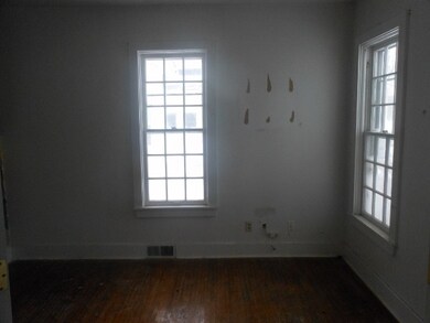 112 N Randall Rd, Aurora, IL 60506 - photo 2