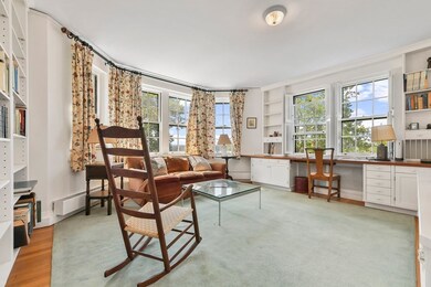 989 Memorial Dr unit 691, Cambridge, MA 02138 - photo 3