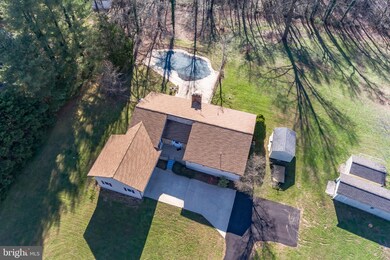 4434 Cobalt Dr, Harwood, MD 20776 - photo 2