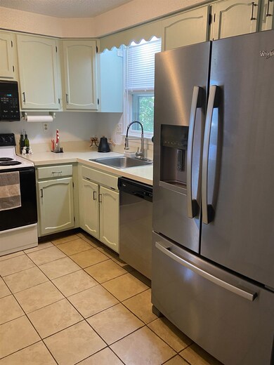 49 Donovan Ct, Merrimack, NH 03054 - photo 6