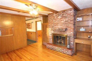 5105 Mansfield Ln, Shawnee, KS 66203 - photo 3