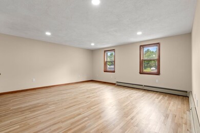 5 Hedgerow Dr, Hudson, NH 03051 - photo 4