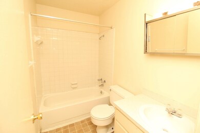 535 Westwood Dr, Hopkinsville, KY 42240 - photo 6