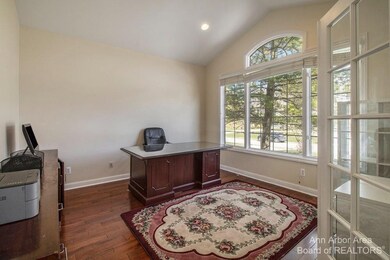 6301 Golden Ln, West Bloomfield, MI 48322 - photo 6