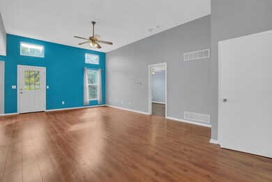 5-web-or-mls-2302-brisum-way