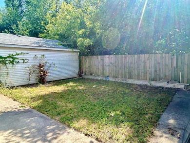 9892 E Outer Dr, Detroit, MI 48224 - photo 4