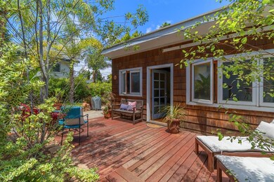 715 Cornish Dr, Encinitas, CA 92024 - photo 4