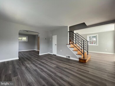 1209 N Longacre Blvd, Lansdowne, PA 19050 - photo 5