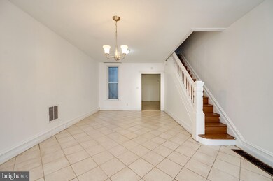 1302 N 11th St, Reading, PA 19604 - photo 4