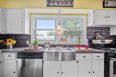 1275 Pendleton Ave unit 1275, Chicopee, MA 01022 - photo 2