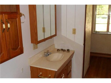 Full Bath.