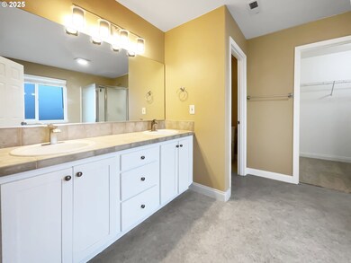 15516 SE Evergreen Dr, Portland, OR 97236 - photo 6