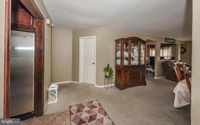 236 Oakridge Dr, Langhorne, PA 19047 - photo 7