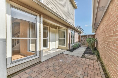 8211 E Ridge Dr, Houston, TX 77040 - photo 5