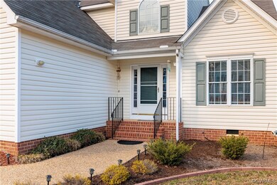 Your new home features easy-to-maintain vinyl sidi