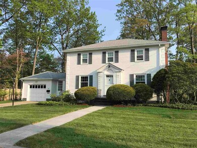 185 Walnut Hill Ave, Manchester, NH 03104 - photo 2