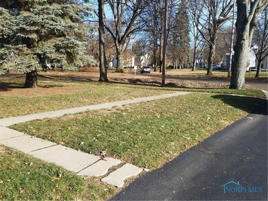 4235 Templar Rd, Toledo, OH 43613 - photo 5