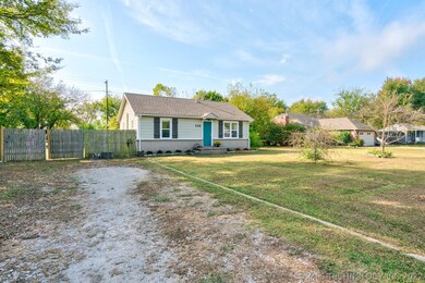 Plenty of room on the side yard if you wanted to c