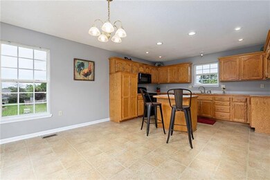 21741 S Race St, Spring Hill, KS 66083 - photo 6