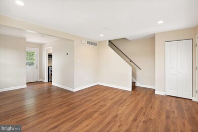 804 Quade St, Oxon Hill, MD 20745 - photo 6