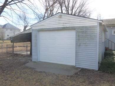 312 Broadway St, Nichols, IA 52766 - photo 4