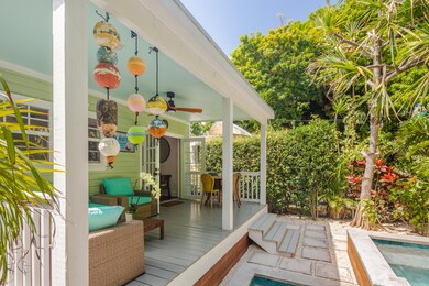 1311 Pine St-12