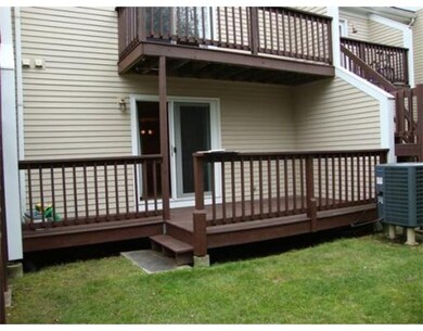 8 Hobart Ln unit ., Rockland, MA 02370 - photo 5