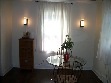 135 Wheatfield St, North Tonawanda, NY 14120 - photo 4